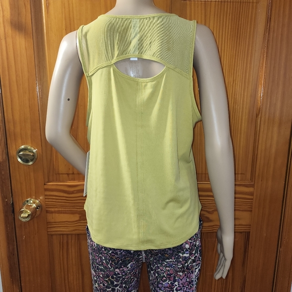 RBX - Picture 2 of 3